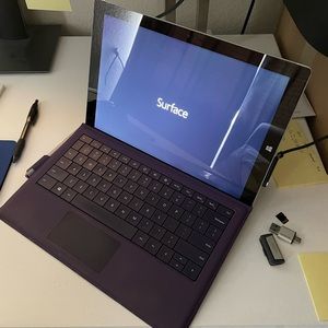 Microsoft Surface Pro 3 i3 64gb SSD, 4gb ram. Comes with Keyboard and Pen